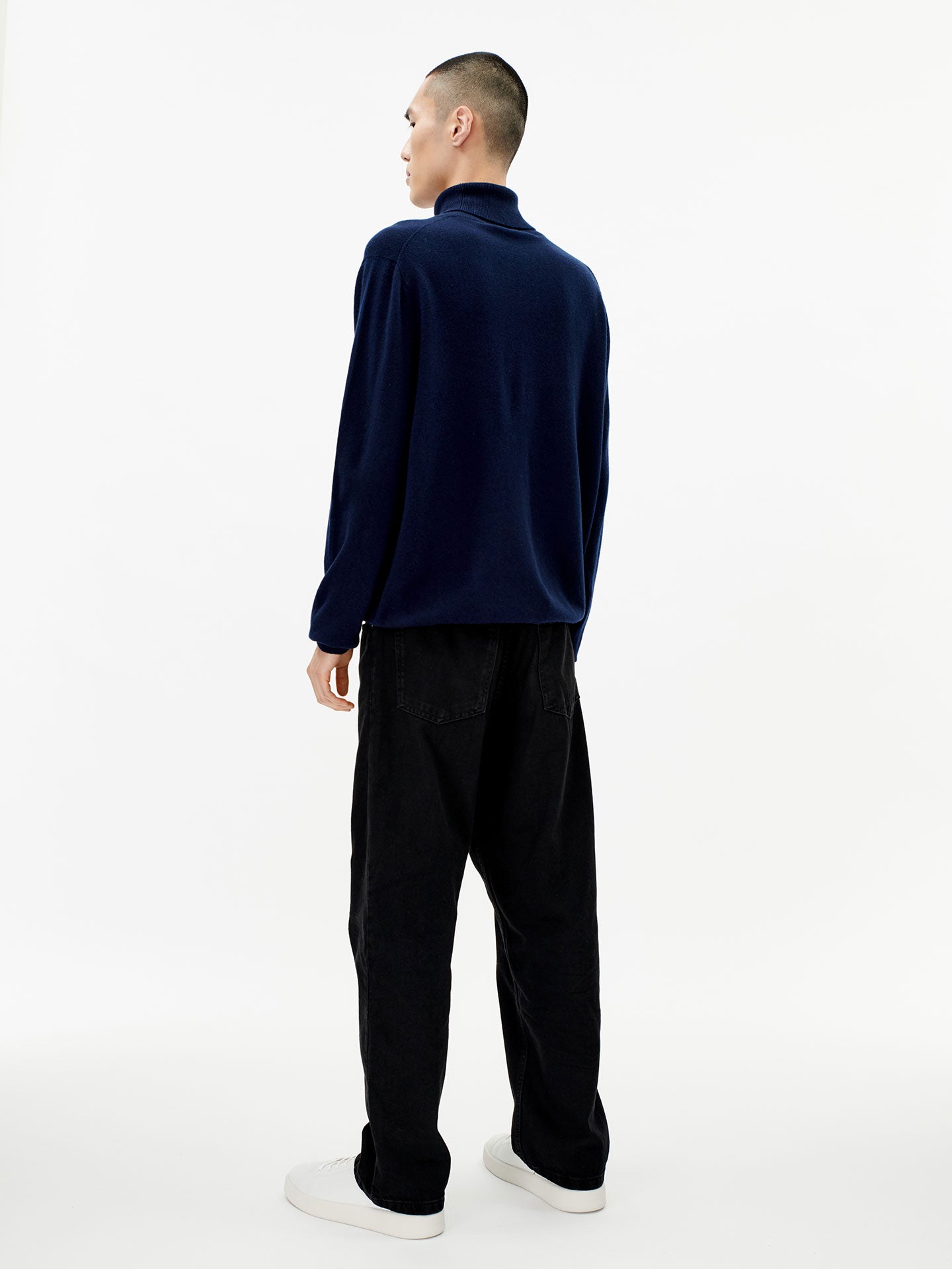 Men's Cashmere Turtle Neck Sweater Navy - Gobi Cashmere