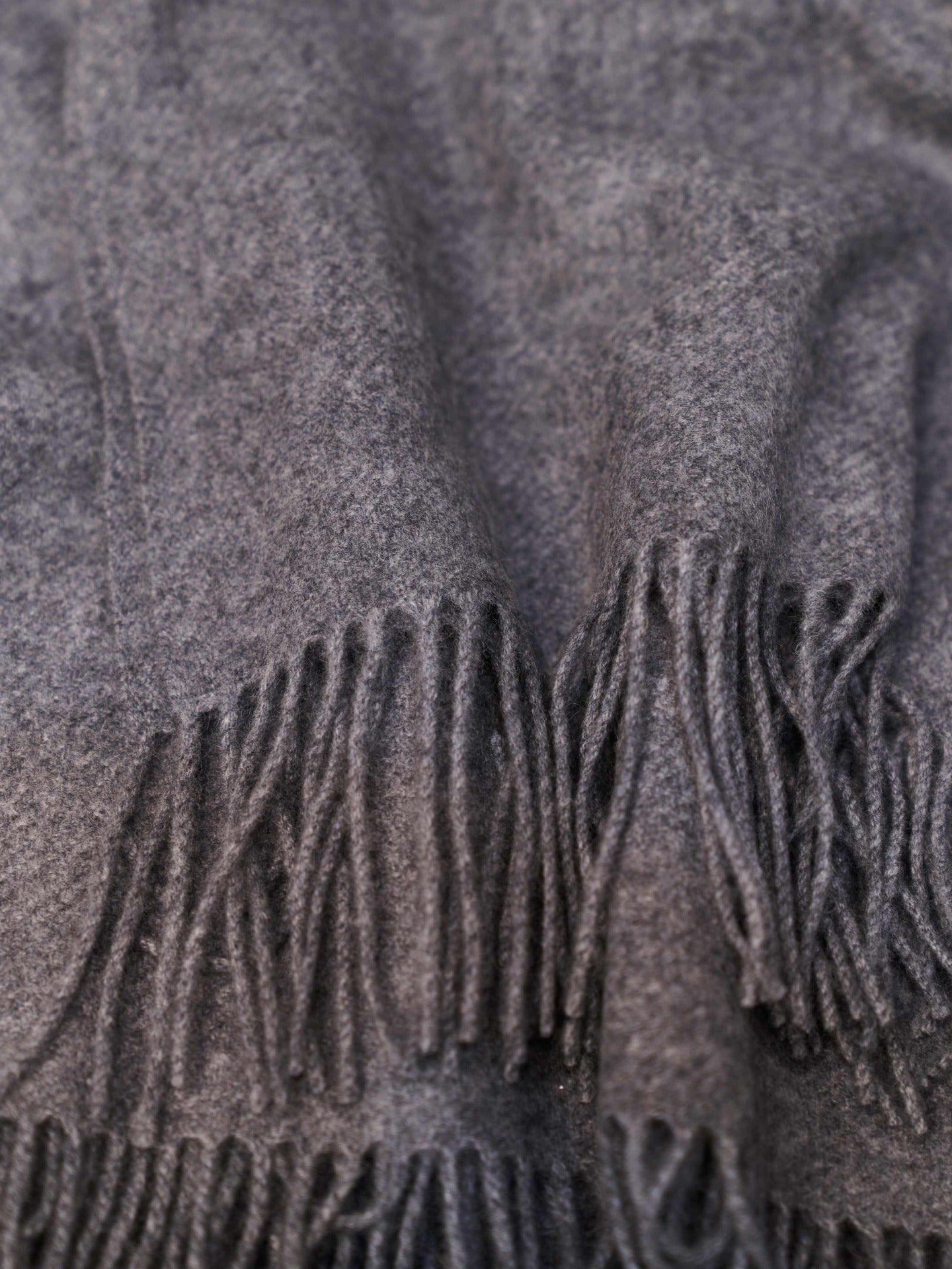 Cashmere Medium Blanket With Fringe Gray - Gobi Cashmere