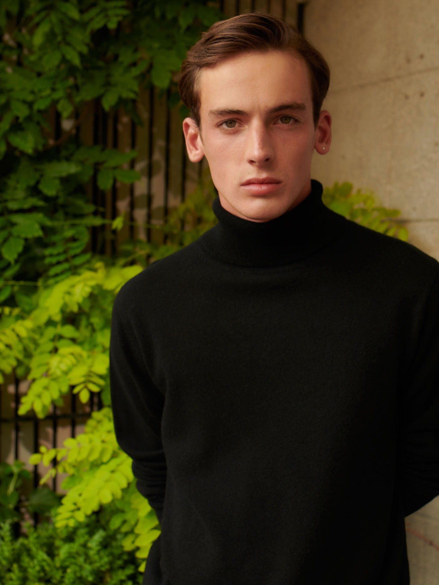 Essential Cashmere Turtle Neck Jumper