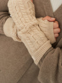 Unisex Cashmere Wrist Warmer Beige - Gobi Cashmere #color_beige