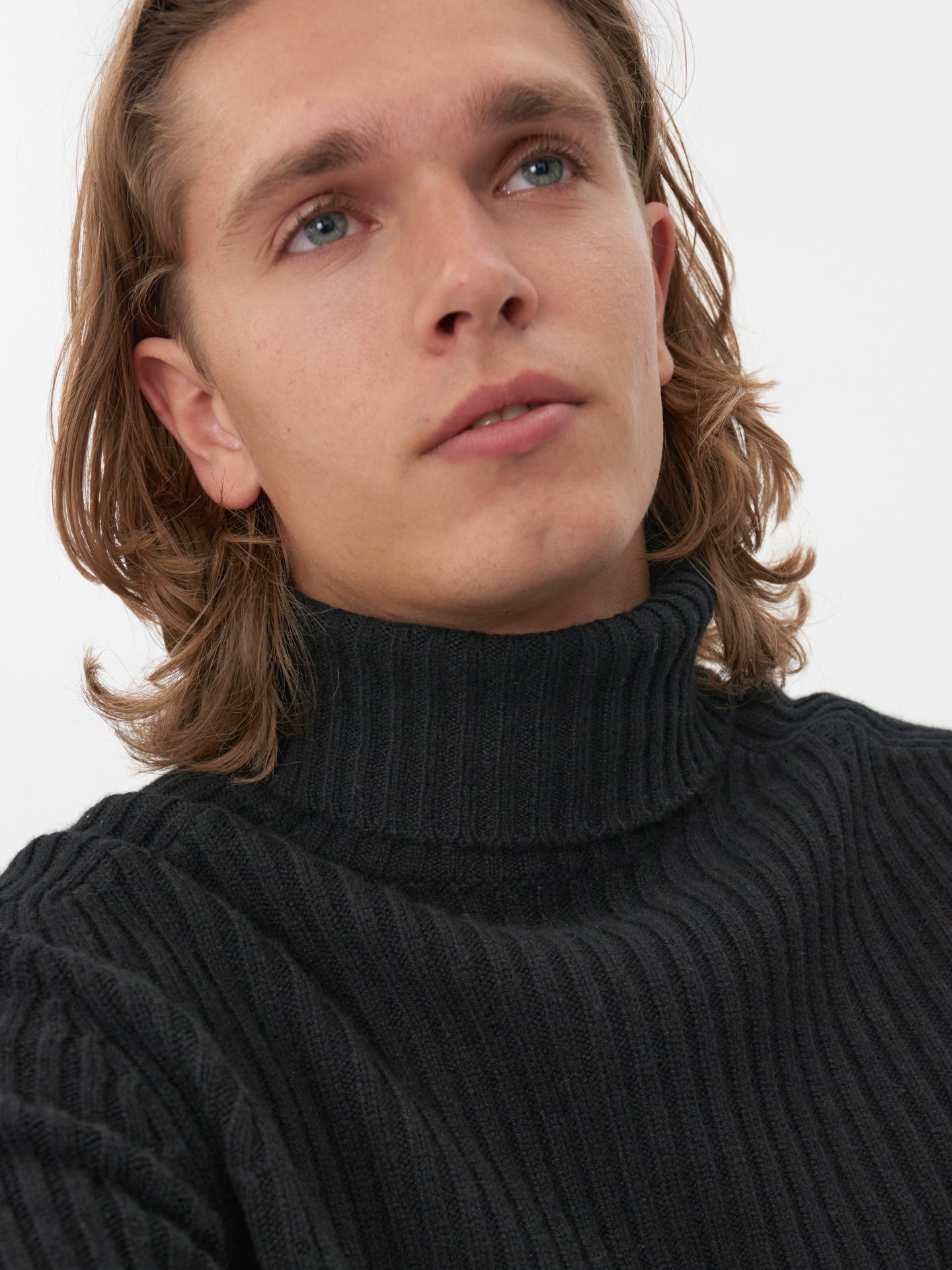 Men's Rib Knit Turtle Neck Black - Gobi Cashmere