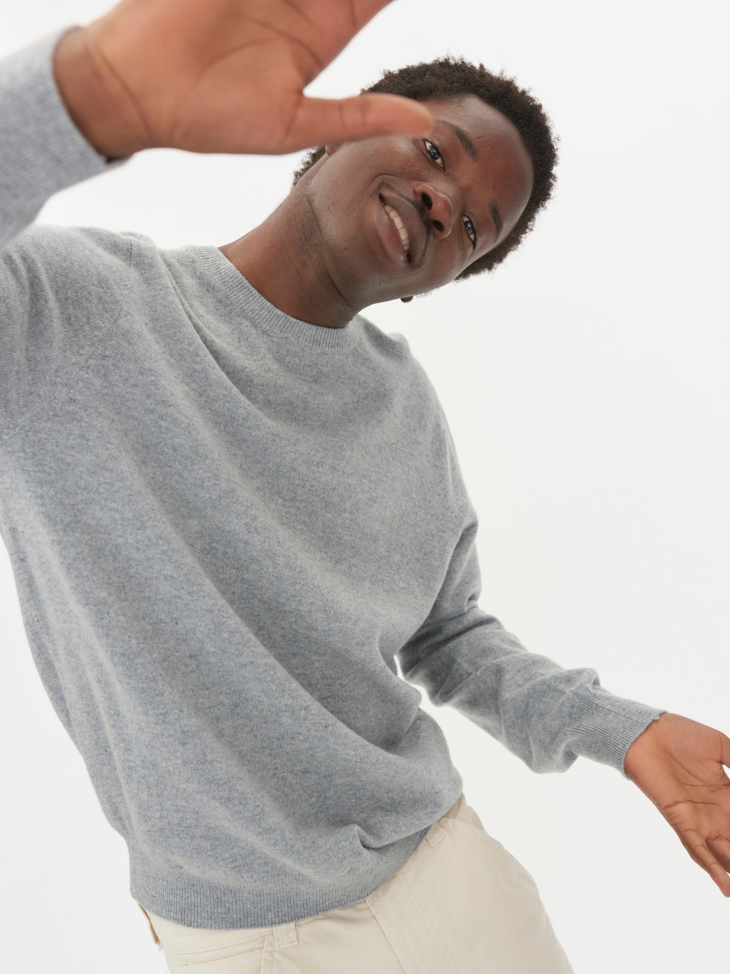 Men's Cashmere Crew Neck Sweater Vapor Blue - Gobi Cashmere
