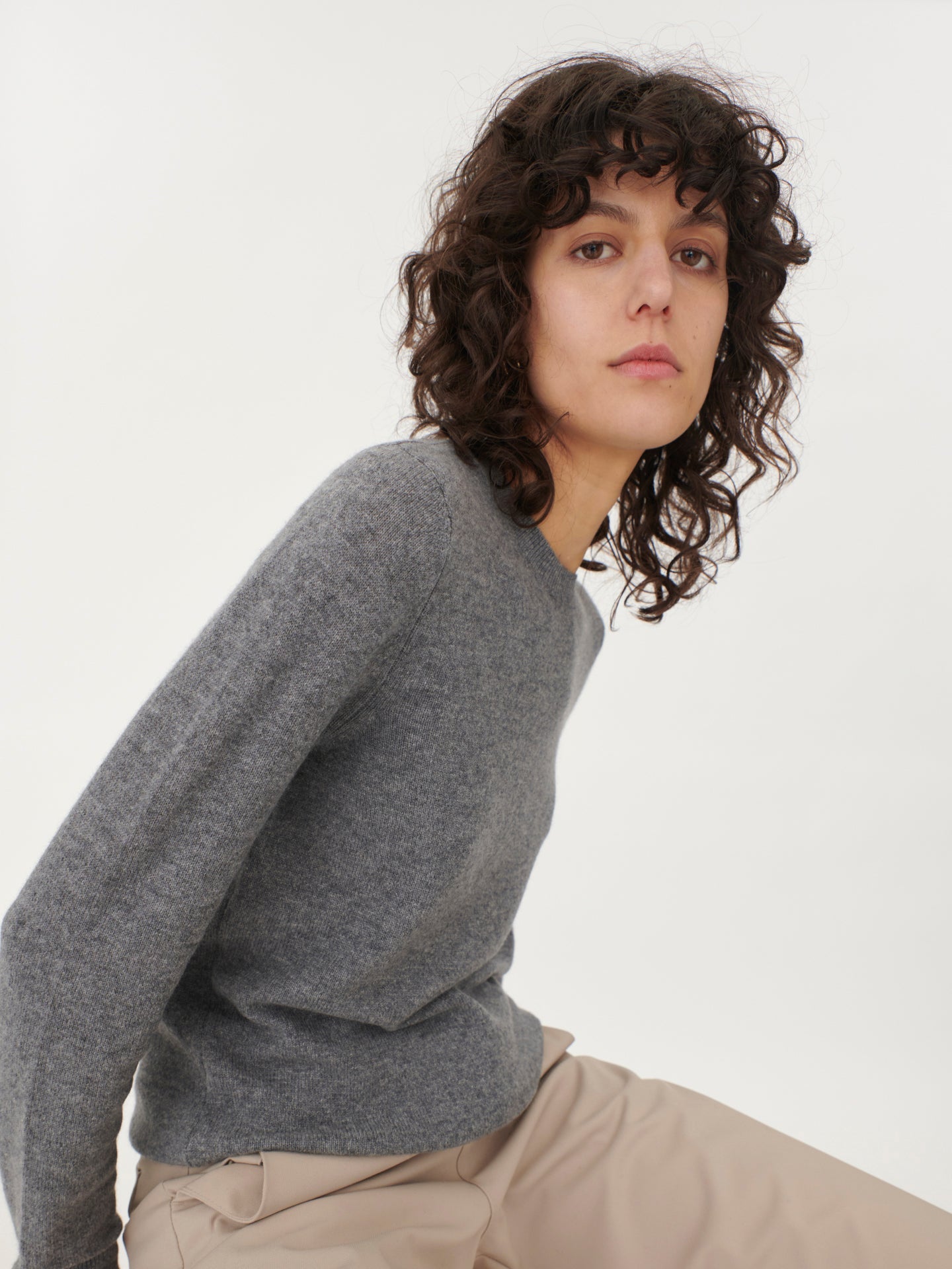 Women's Cashmere €79 Hat & Sweater Set Dim Gray- Gobi Cashmere