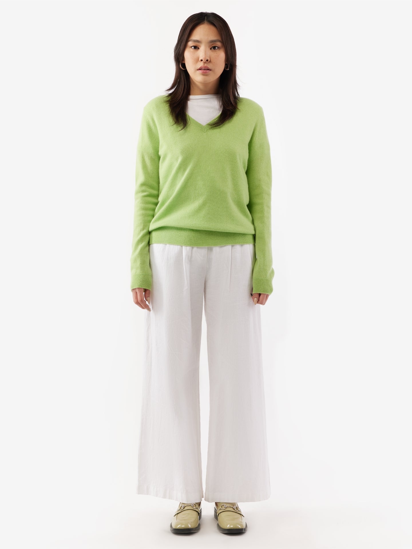 Women's Cashmere Basic V-Neck Jade Lime - Gobi Cashmere