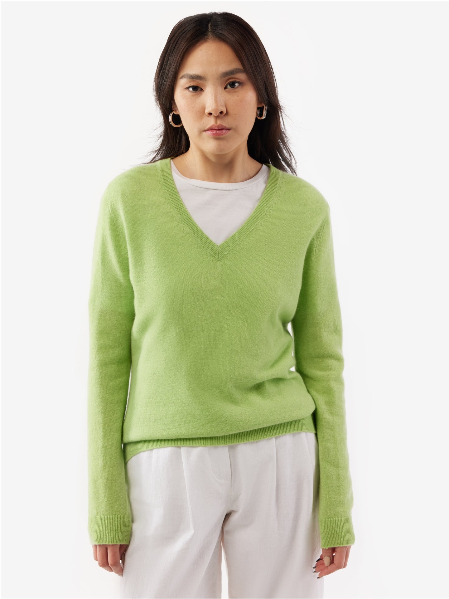 Women's Cashmere Basic V-Neck Jade Lime - Gobi Cashmere