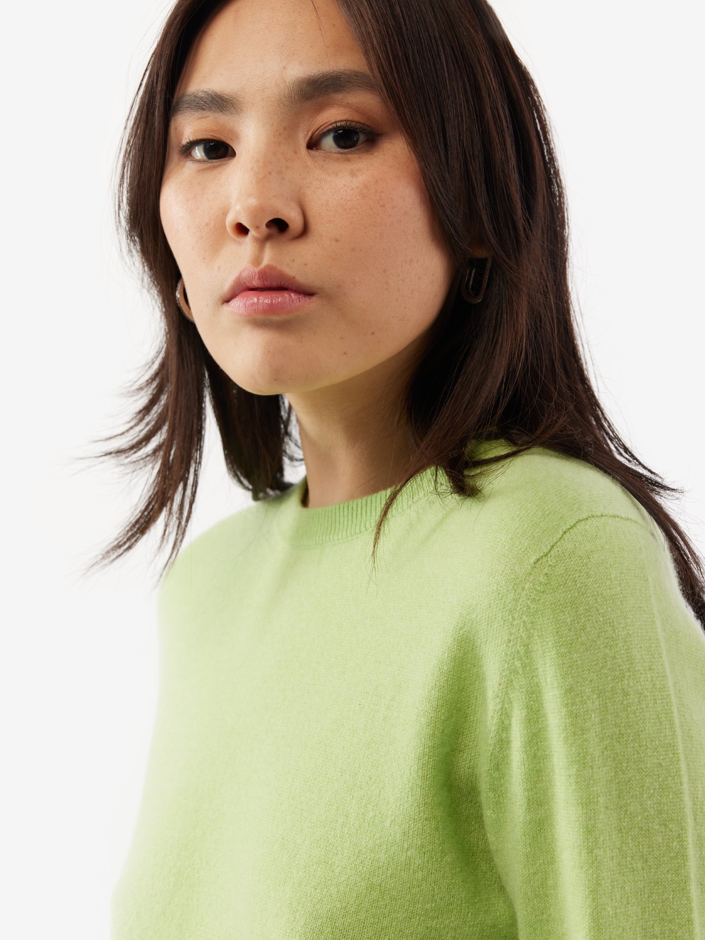 Women's Basic Cashmere Crew Neck Jumper Jade lime - Gobi Cashmere